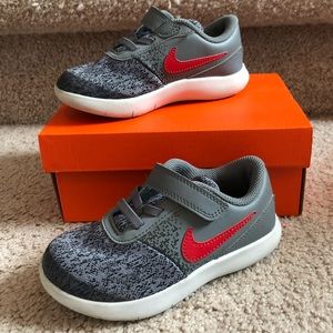 Size 10 Toddler Boy Gray Nike Sneaker